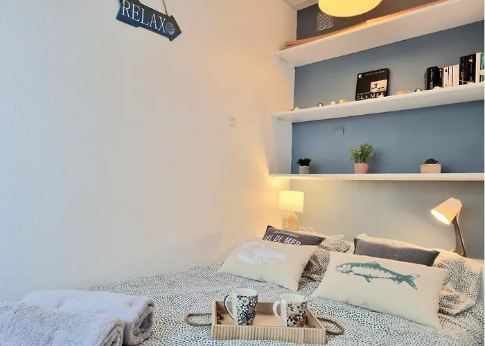 Les Petits Becs , Joli T2 Vue Mer, Wifi, Parking *